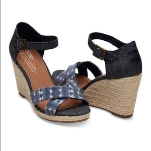 Toms Blue and Tan Wedges